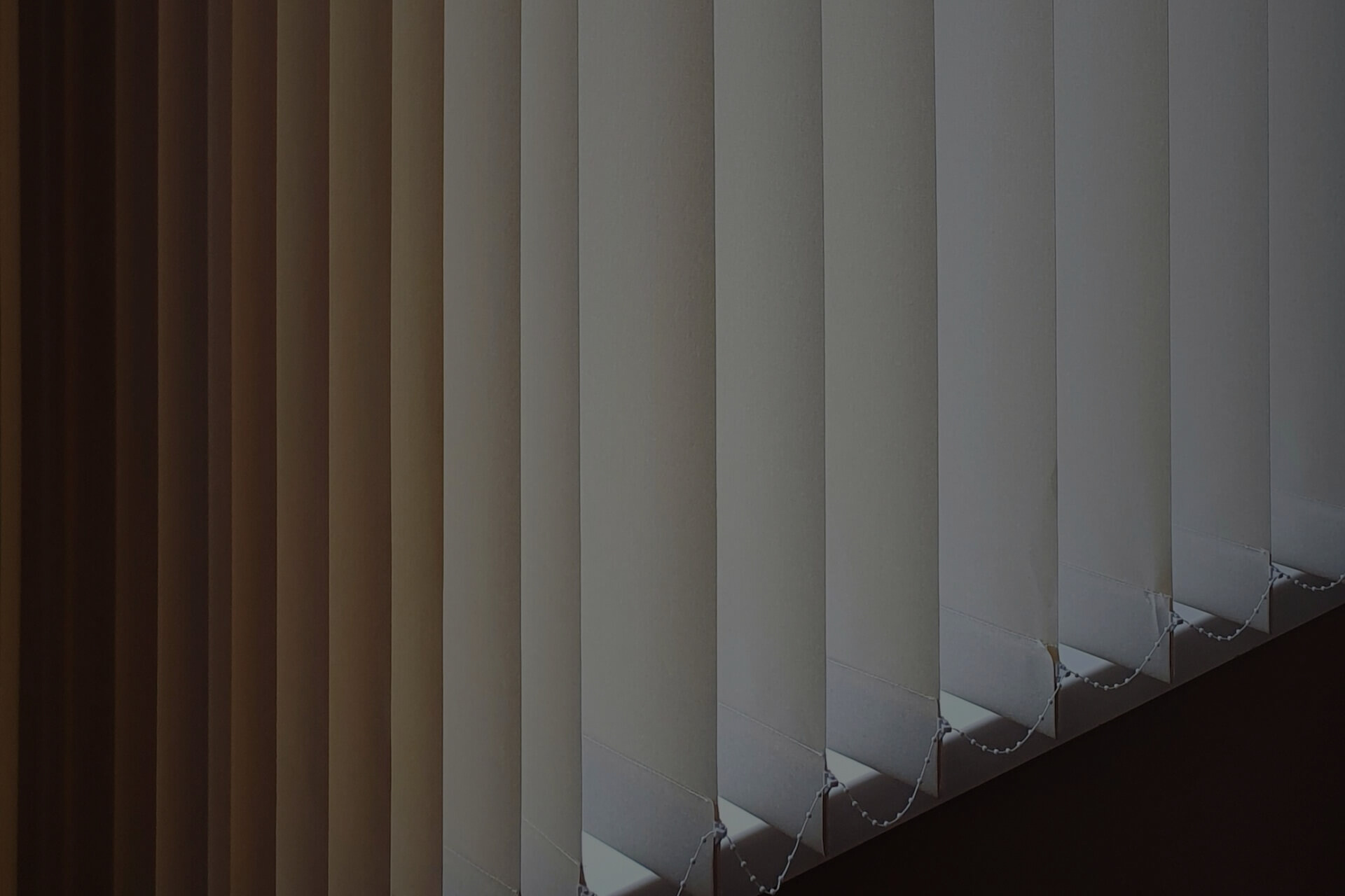 Vertical healthcare blinds